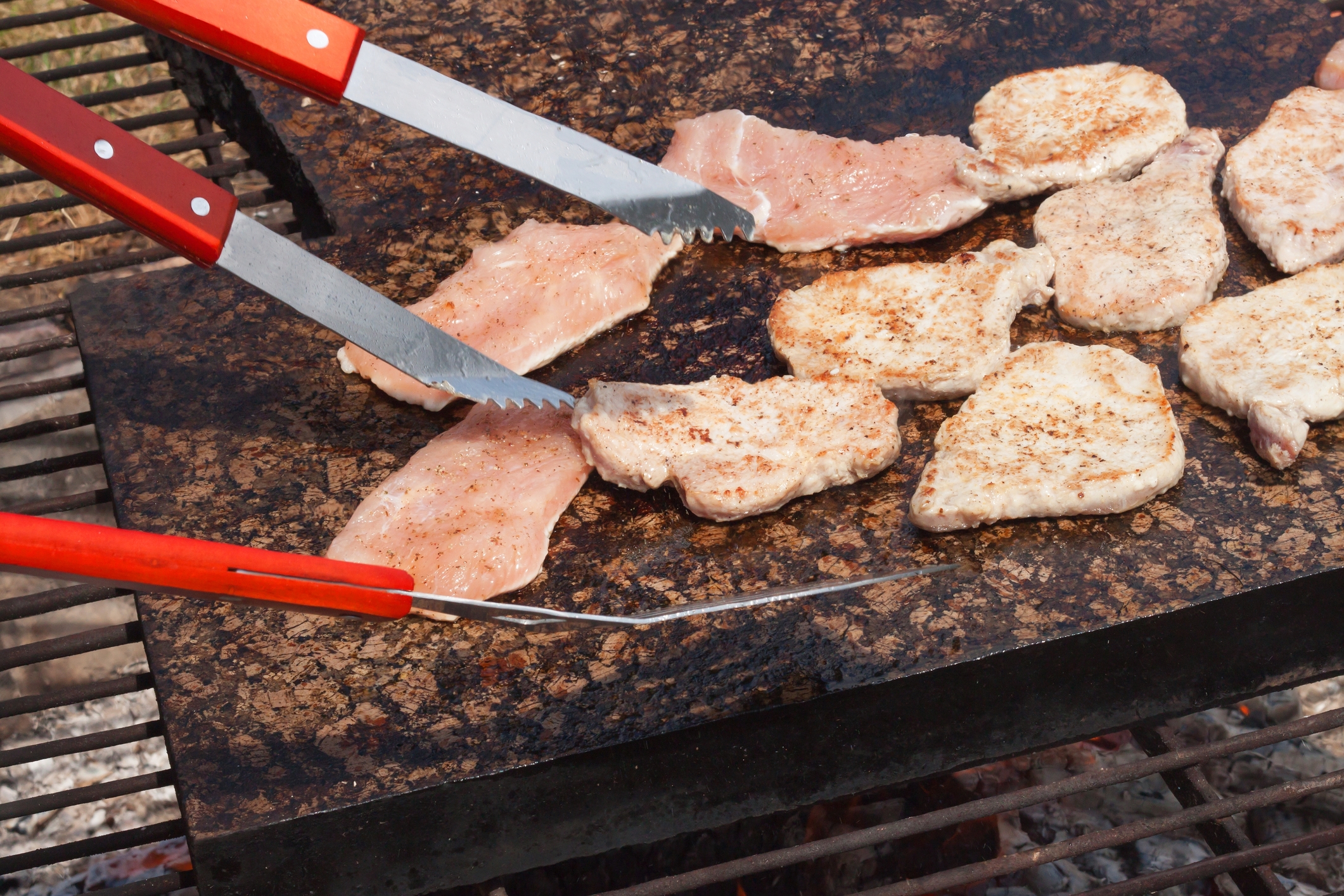 Grilling with Granite Using a Cooking Stone House Tipster