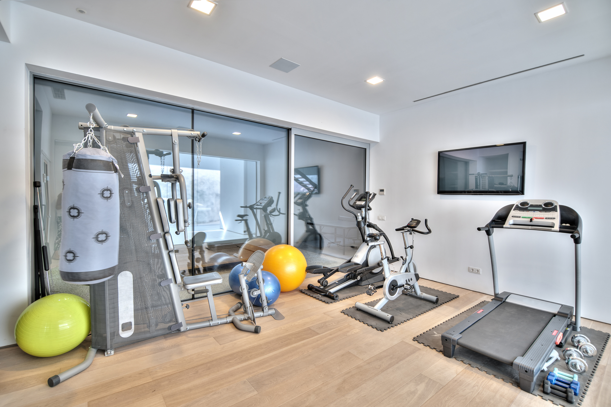 Gym in the modern villa